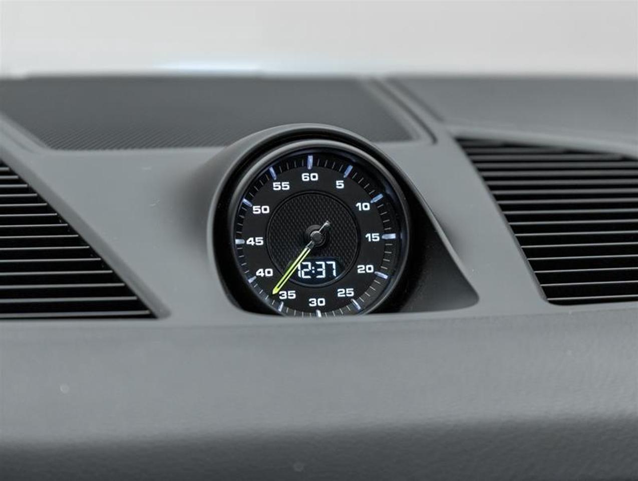 2023 Porsche Cayenne  Photo