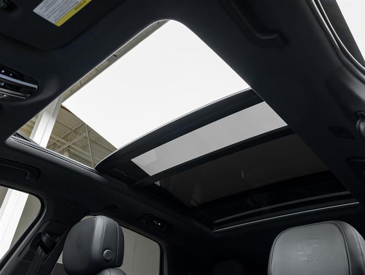 2023 Porsche Cayenne  Photo