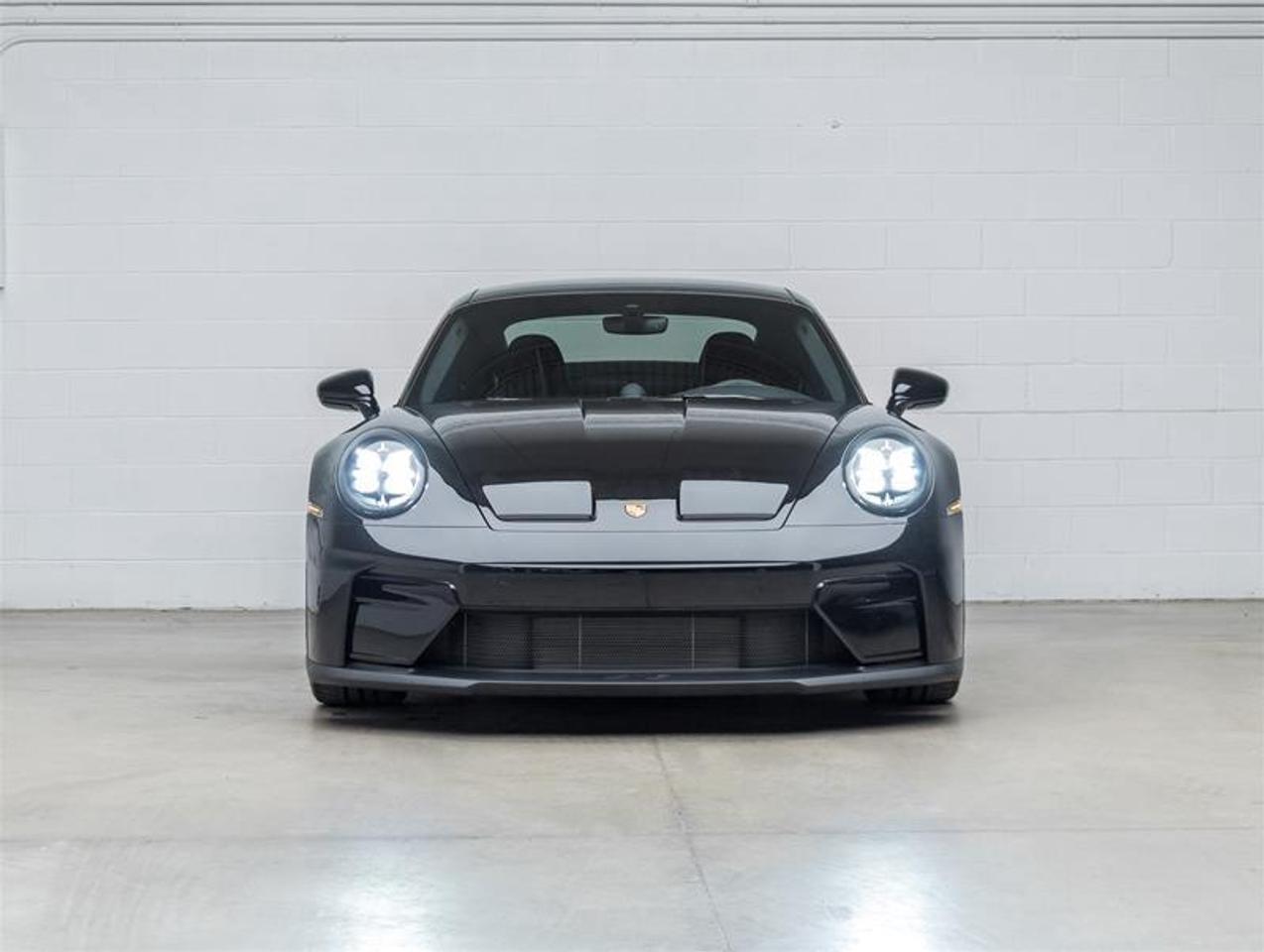 2026 Porsche 911  Photo1