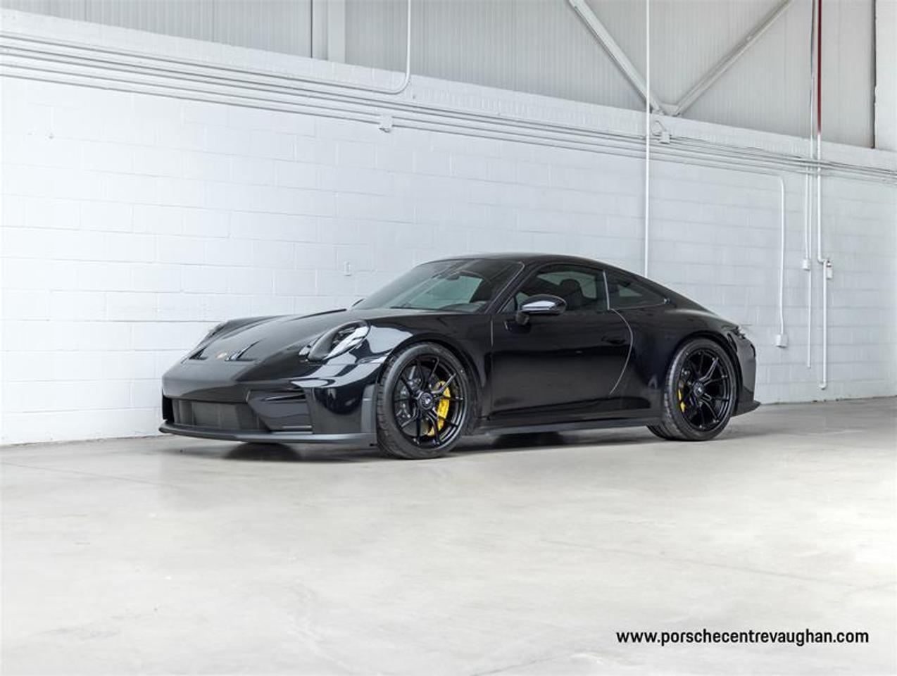 2026 Porsche 911  Photo0