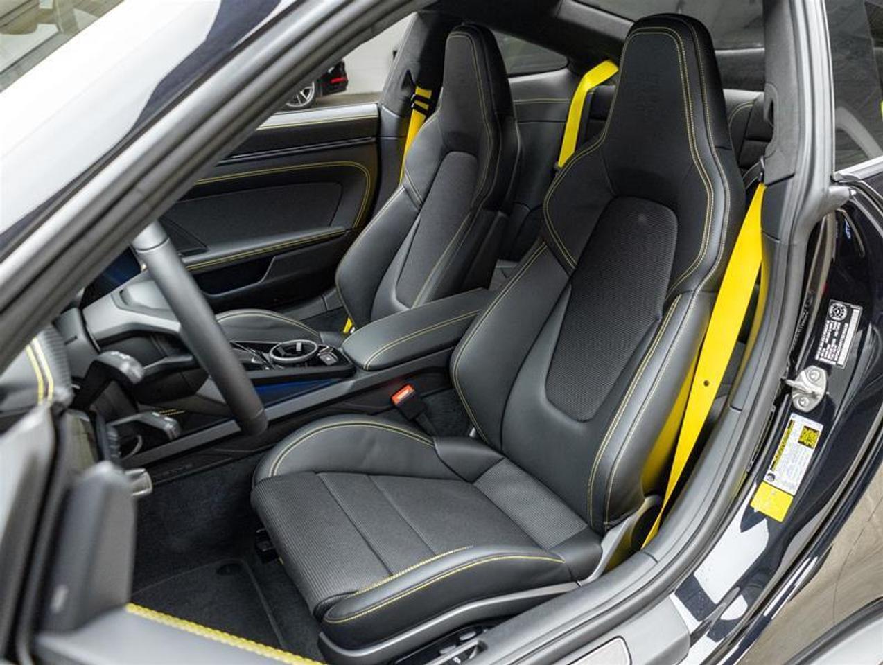 2026 Porsche 911  Photo