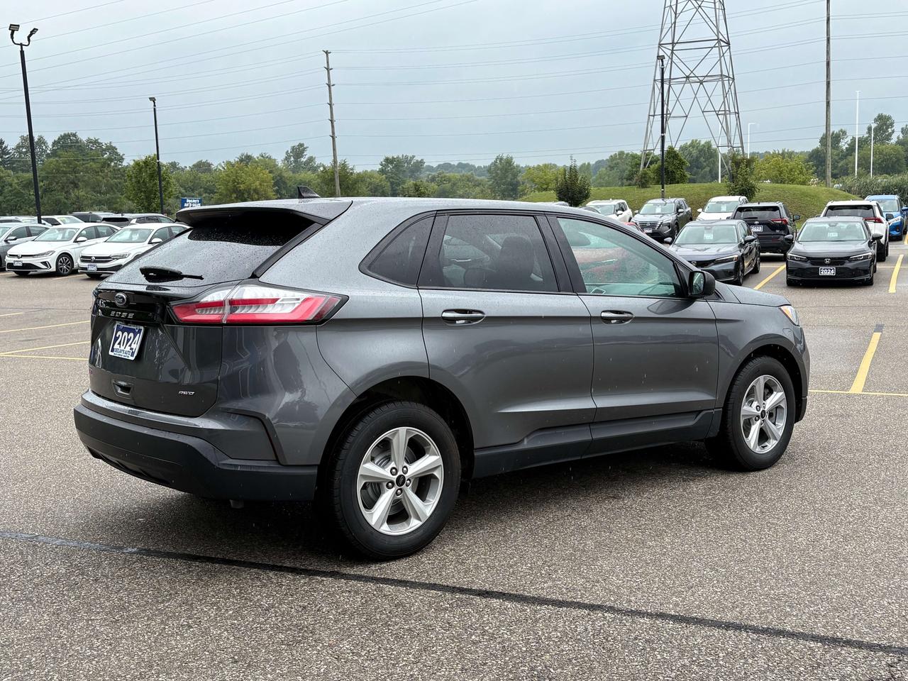 2024 Ford Edge SE   Clean Carfax Photo