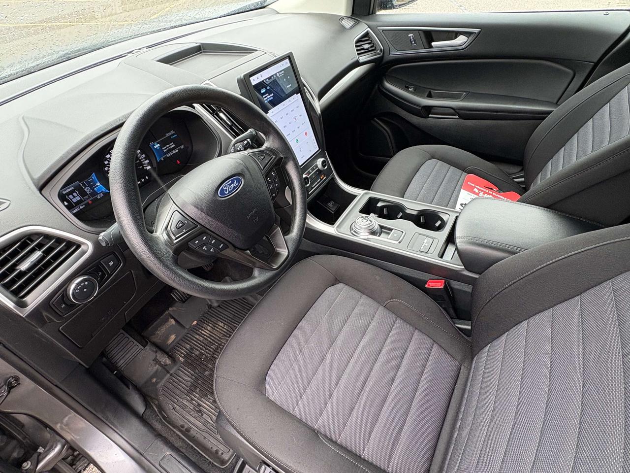 2024 Ford Edge SE   Clean Carfax Photo