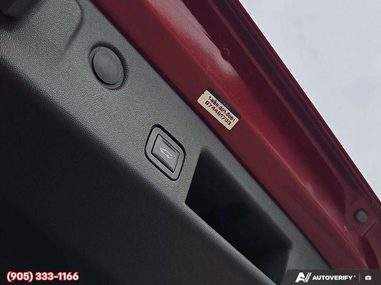 2018 Chevrolet Equinox LT Apple CarPlay & Android Auto • Built-In Wi-Fi Hotspot • Remote Start System • Heated Front Seats • Power Driver Seat • Photo