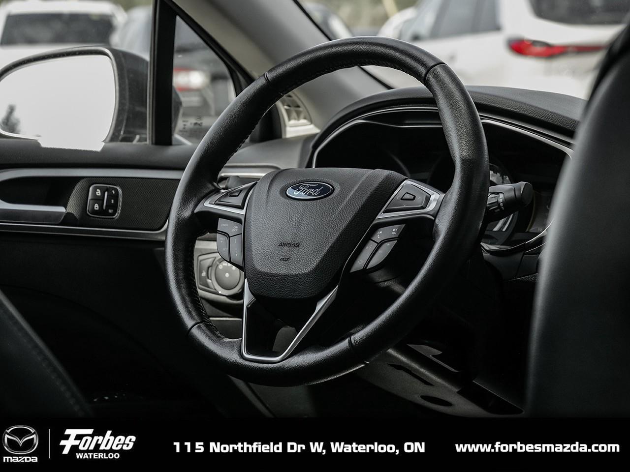2019 Ford Fusion Hybrid SEL 4dr Front-Wheel Drive Sedan Photo