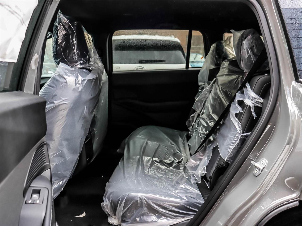 2026 Jeep Cherokee LAREDO 4x4 Photo