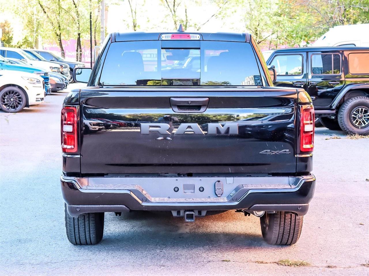 2027 RAM 1500  Photo