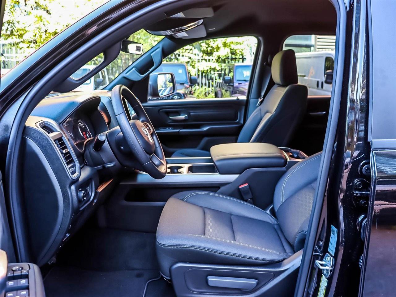 2027 RAM 1500  Photo