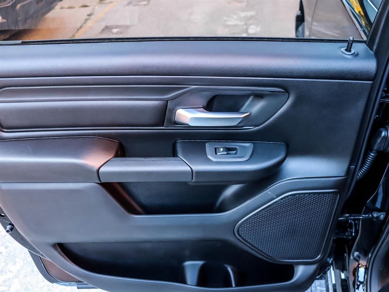 2027 RAM 1500  Photo