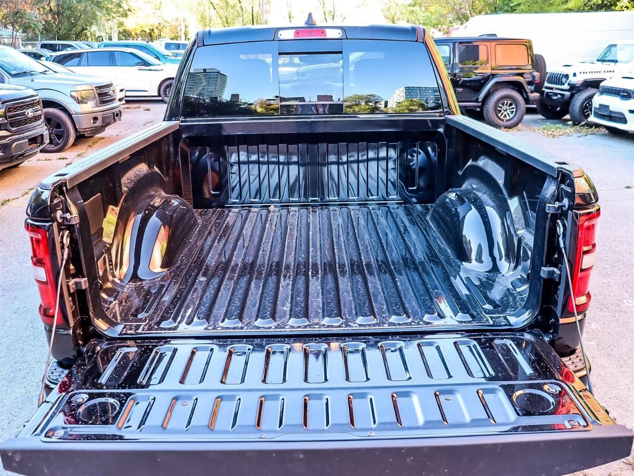 2027 RAM 1500  Photo