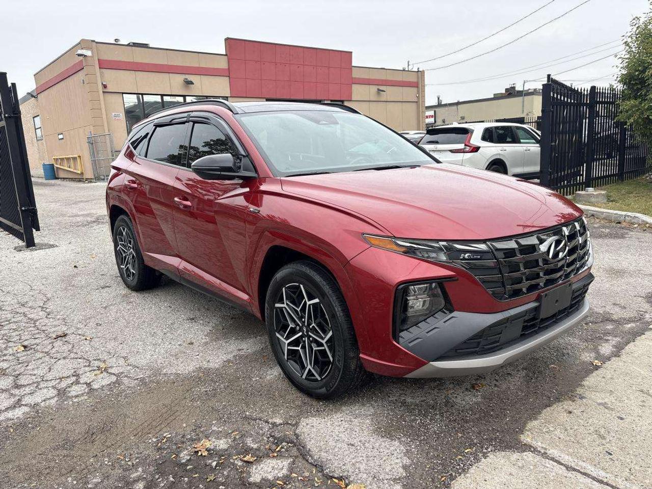 2022 Hyundai Tucson N Line Sunroof/Apple carplay Photo