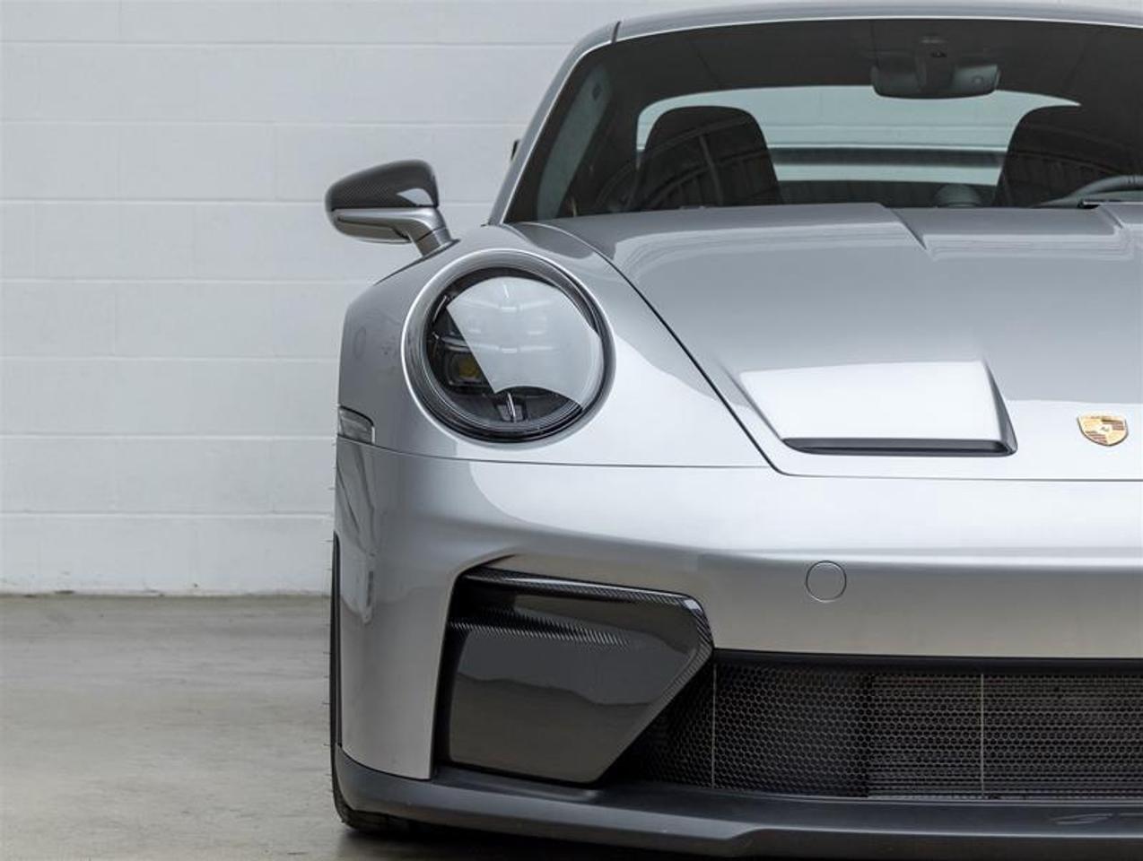 2026 Porsche 911  Photo2
