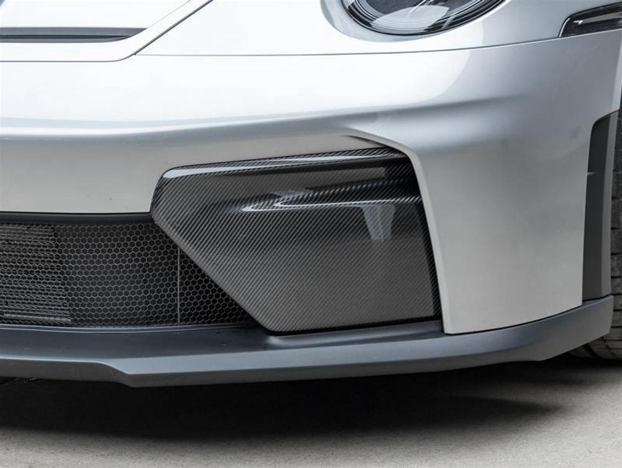 2026 Porsche 911  Photo4