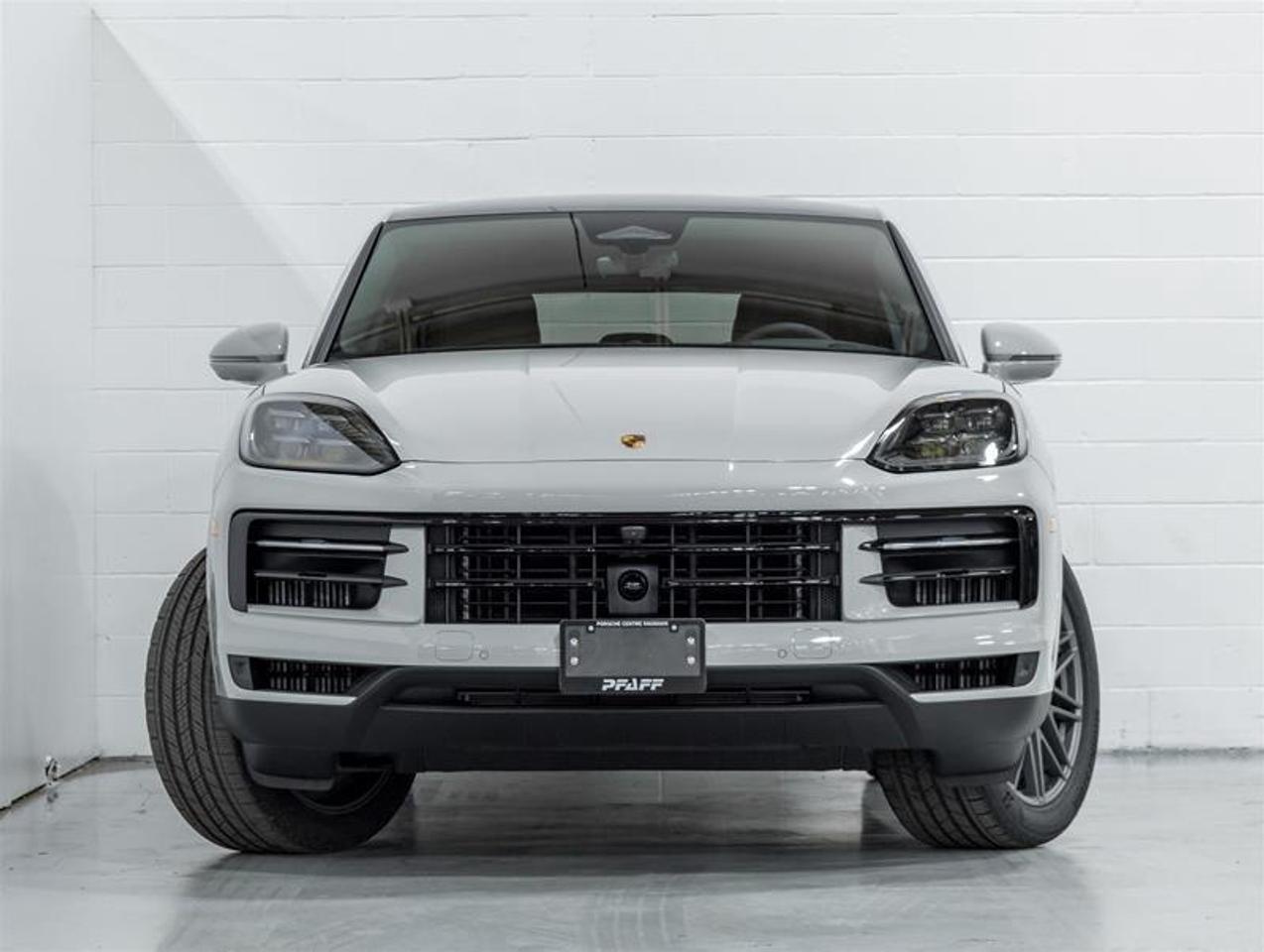 2026 Porsche Cayenne  Photo