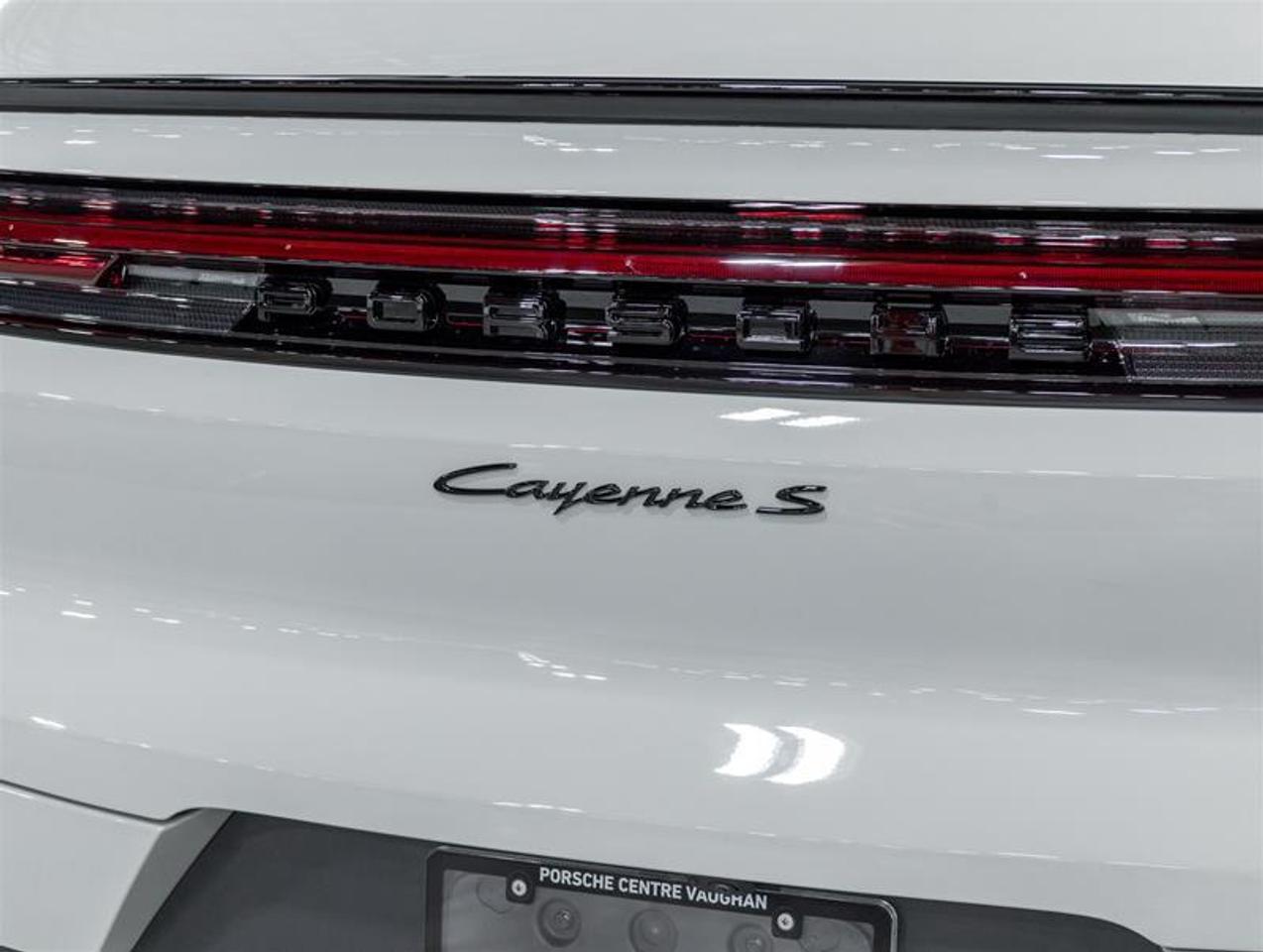 2026 Porsche Cayenne  Photo