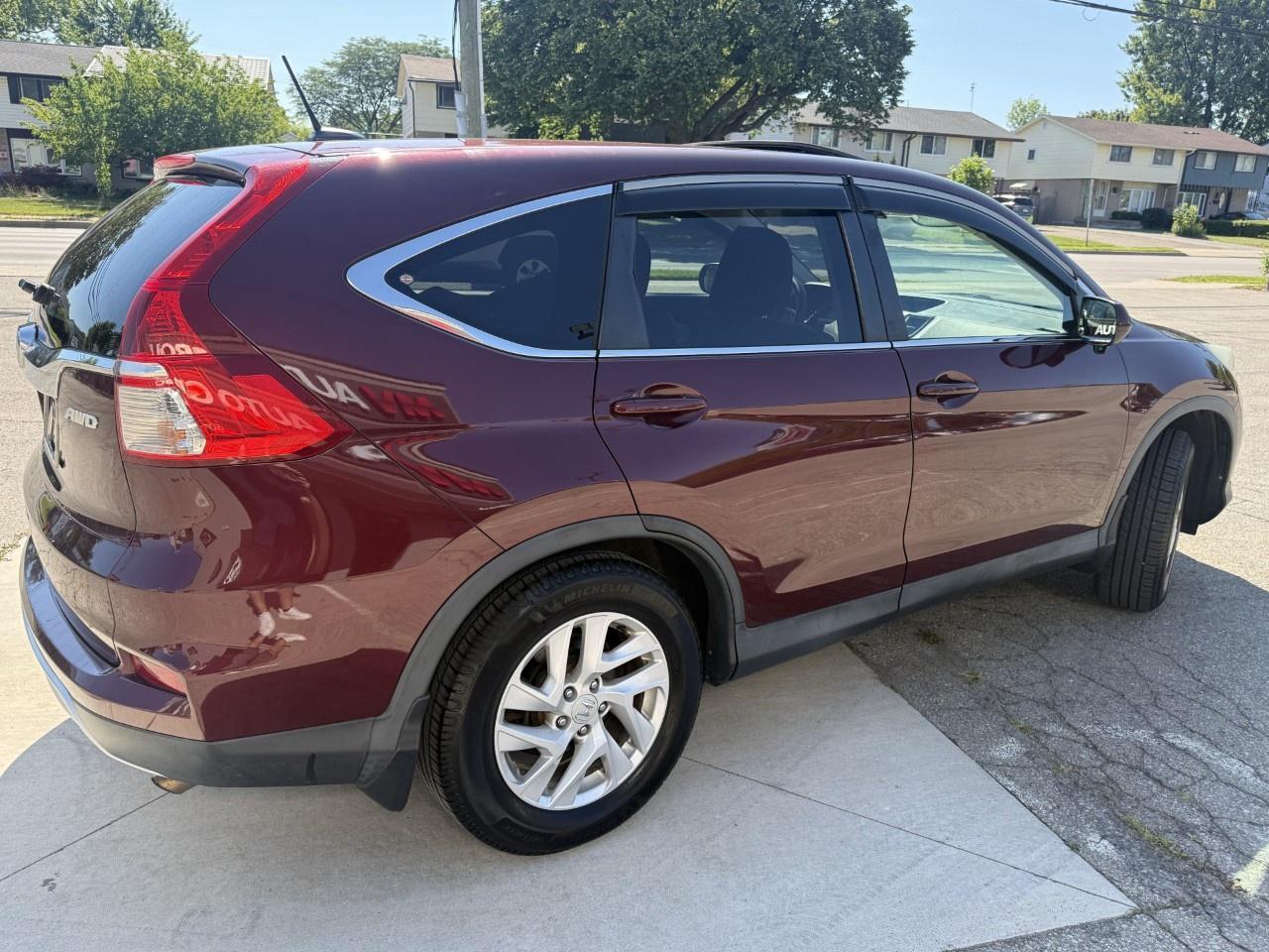 2015 Honda CR-V 4WD EX-L Photo