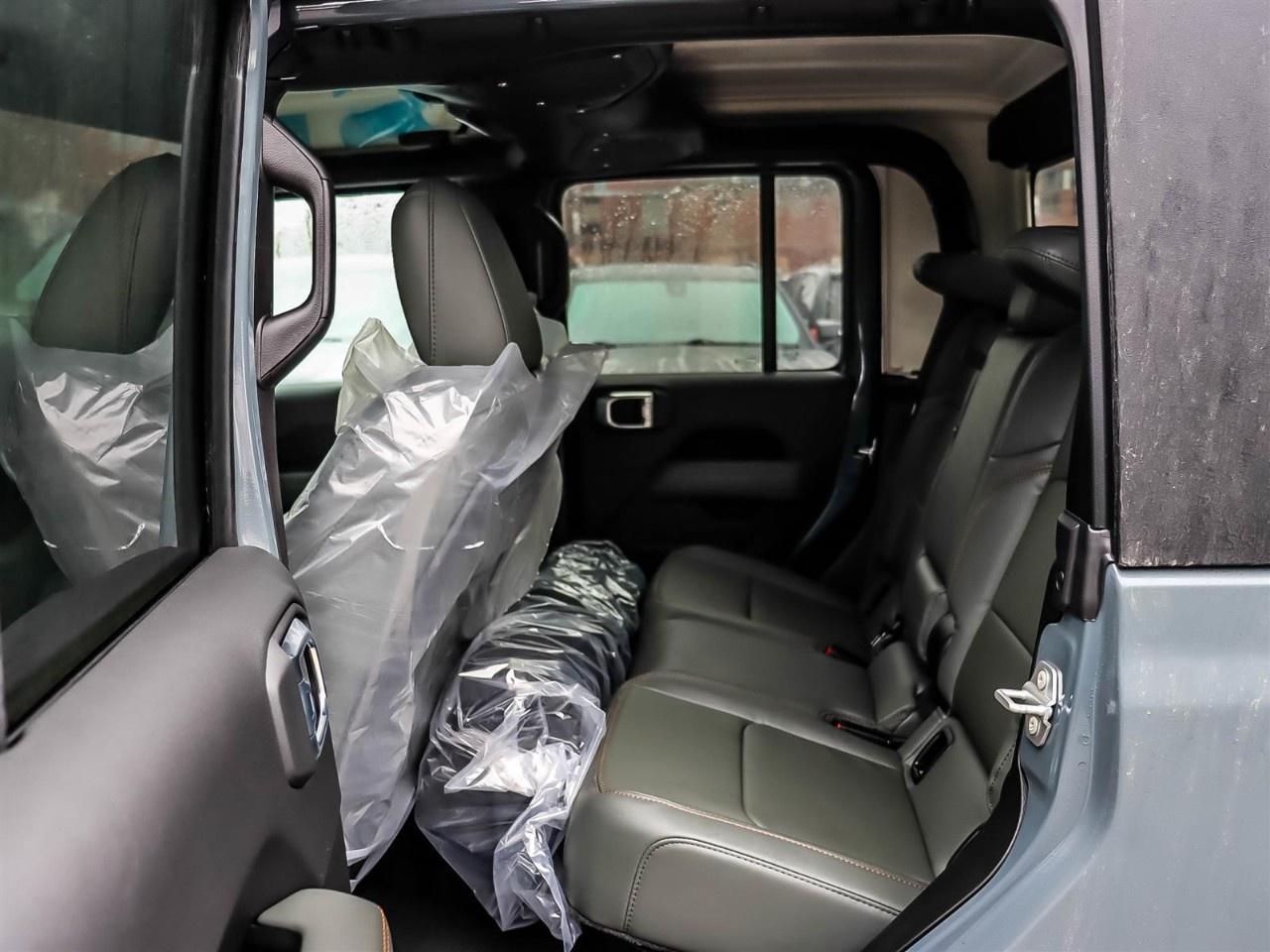 2026 Jeep Gladiator Mojave 4x4 Photo