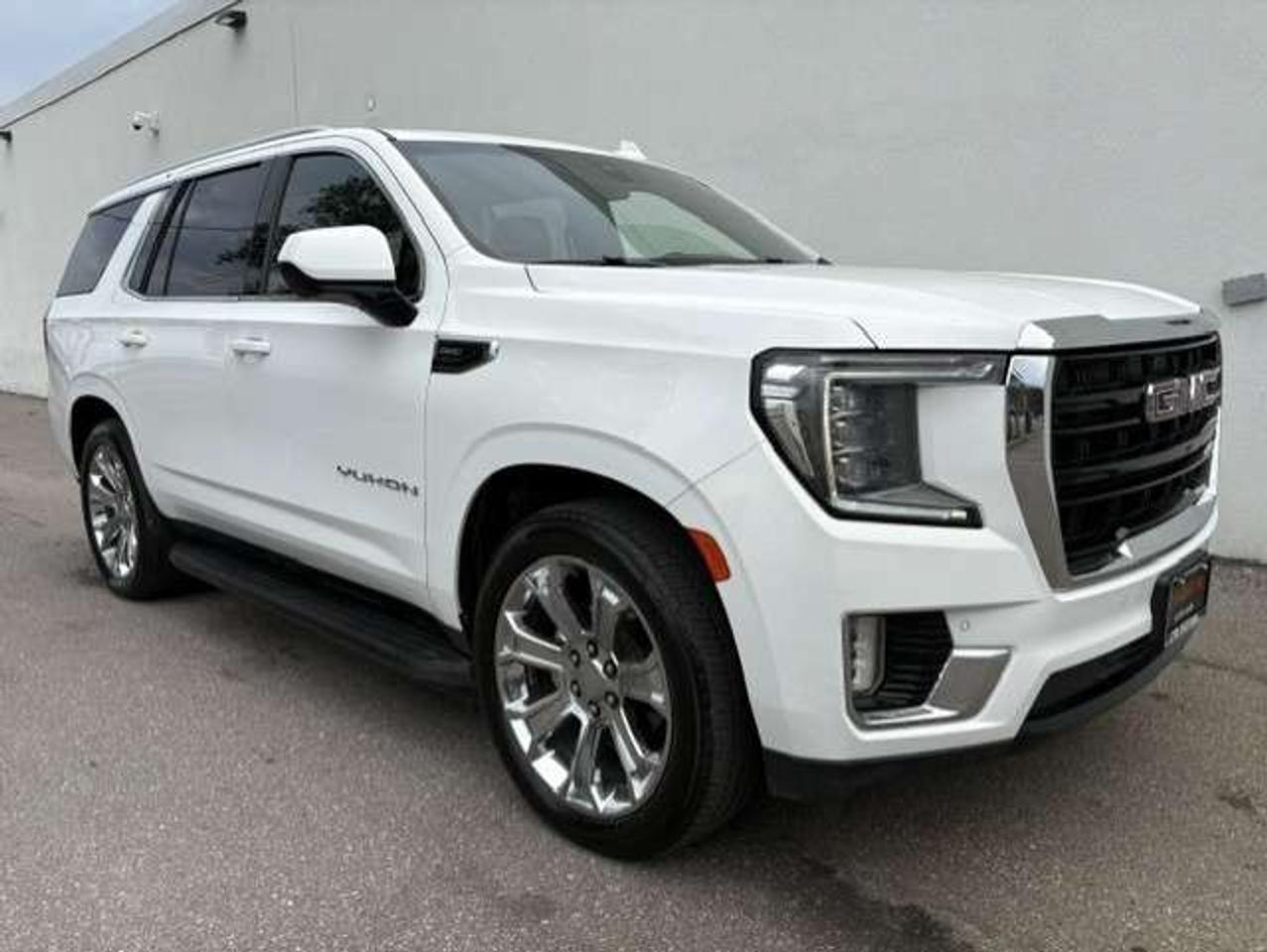 2021 GMC Yukon SLE 4X4 8 PASSENGER-LEATHER-CAM-REMOTE START-22'S Photo