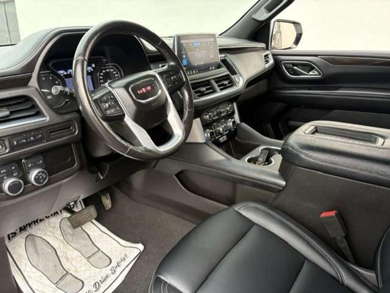 2021 GMC Yukon SLE 4X4 8 PASSENGER-LEATHER-CAM-REMOTE START-22'S Photo