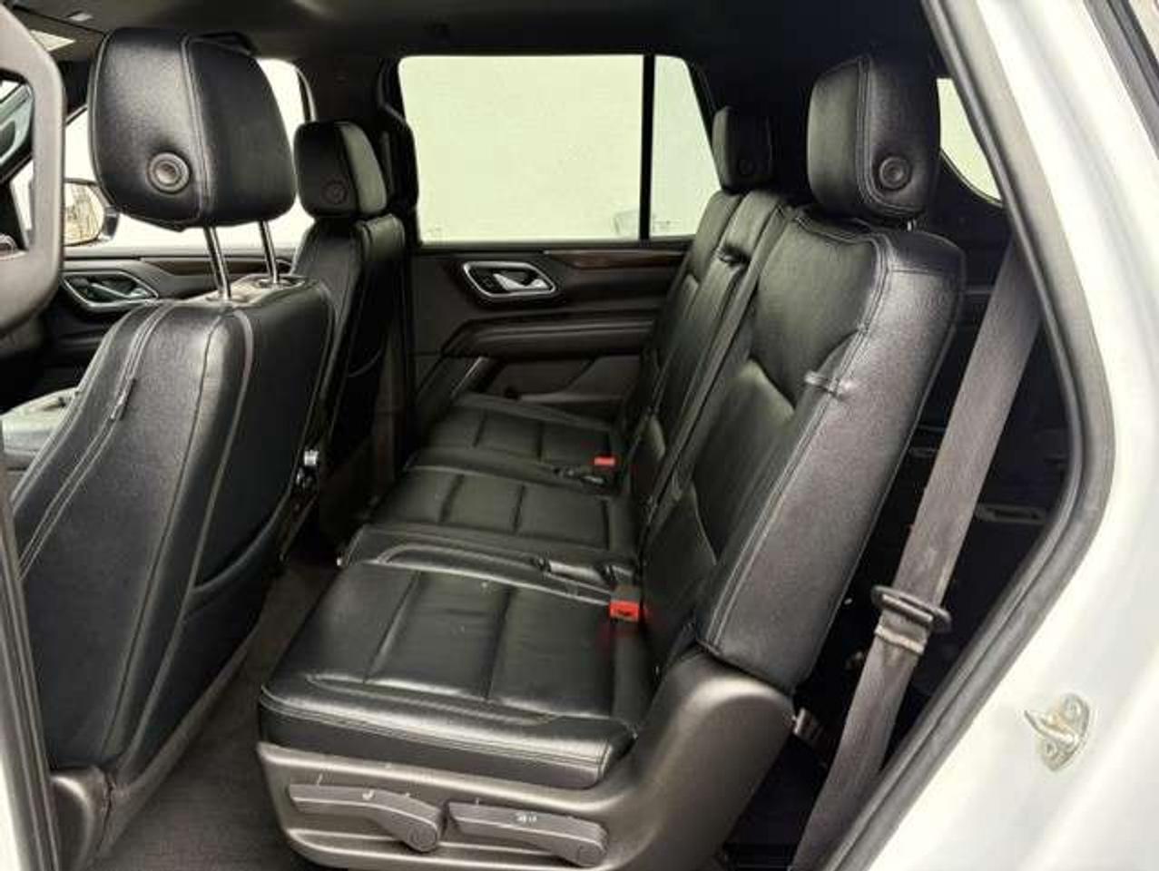 2021 GMC Yukon SLE 4X4 8 PASSENGER-LEATHER-CAM-REMOTE START-22'S Photo