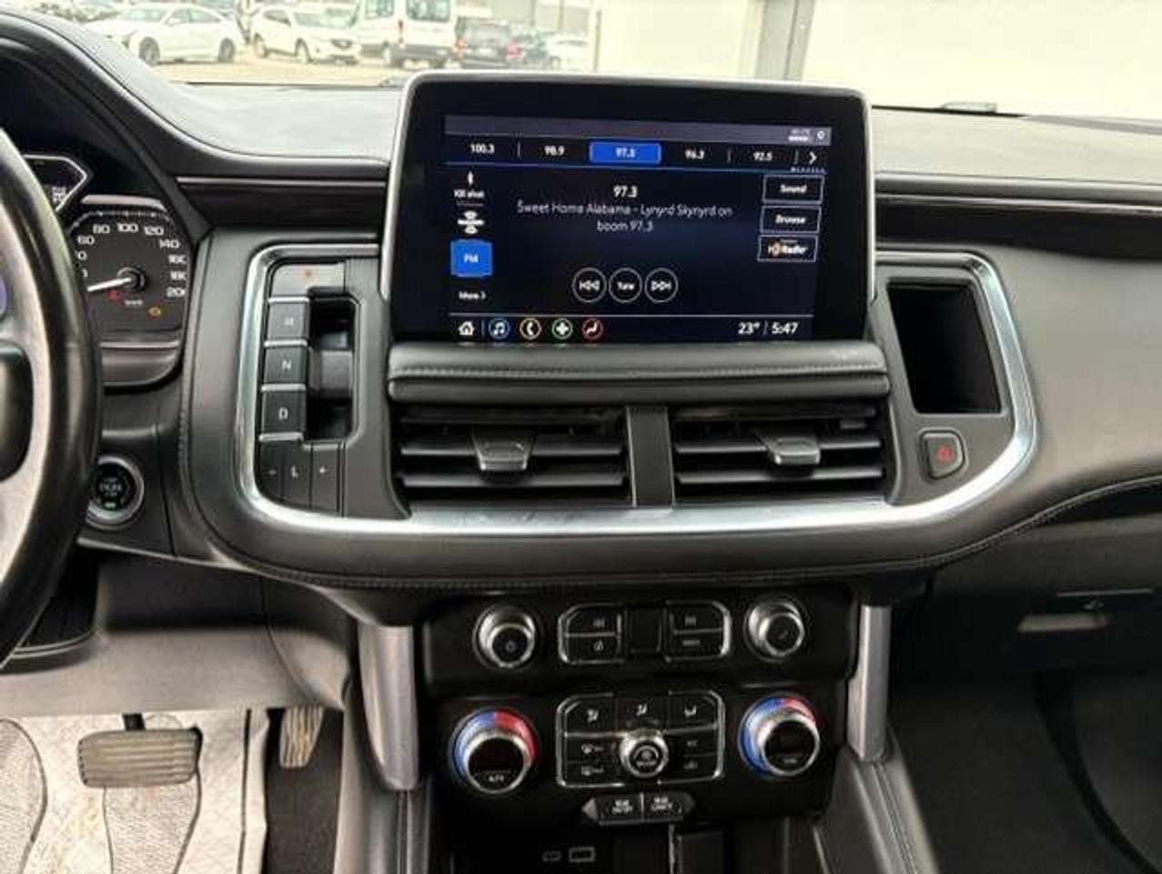 2021 GMC Yukon SLE 4X4 8 PASSENGER-LEATHER-CAM-REMOTE START-22'S Photo