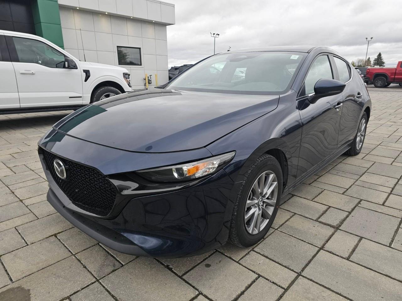 2025 Mazda 3 GS (A6) 4dr i-ACTIV All-Wheel Drive Sport Photo0