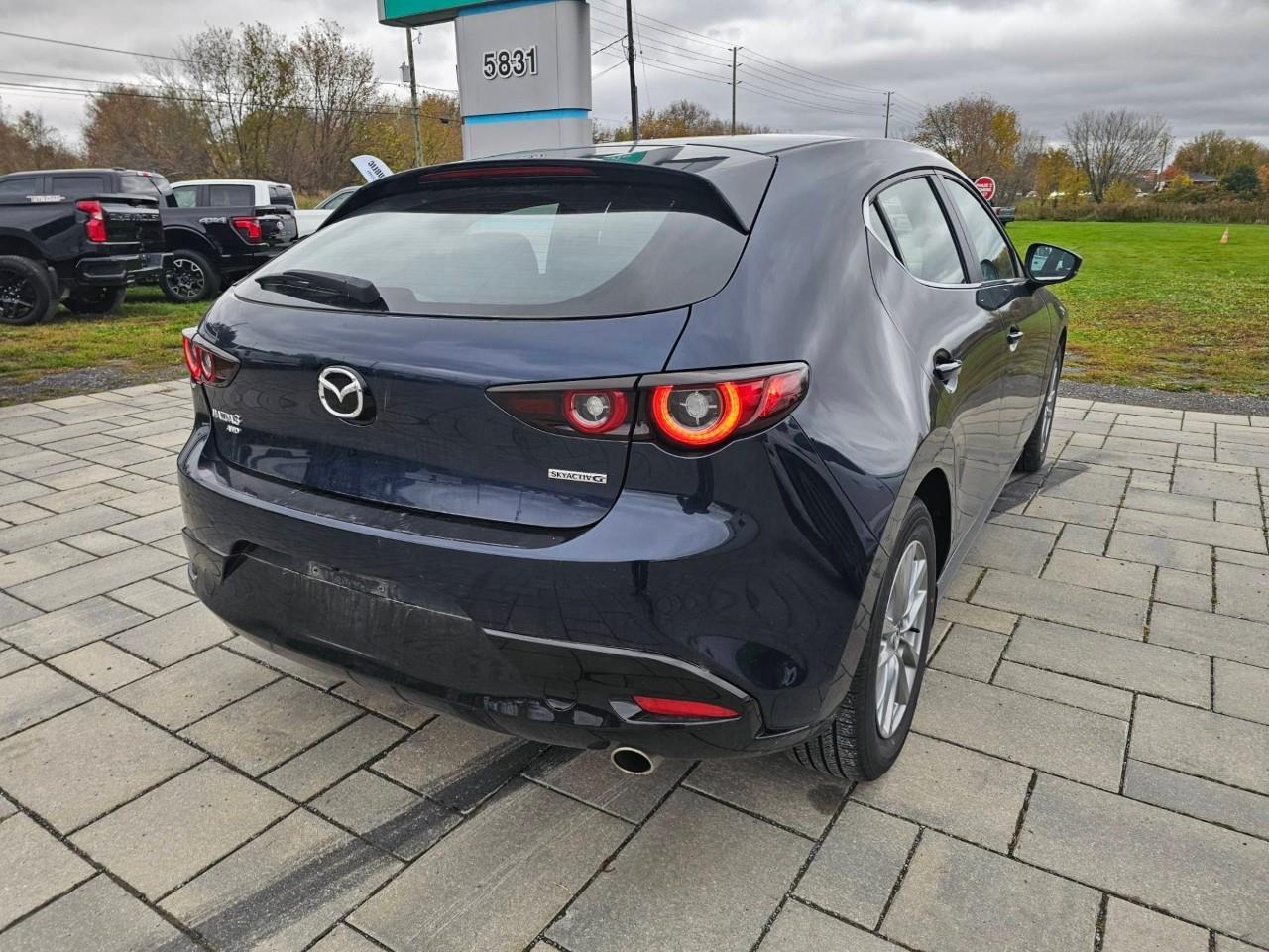2025 Mazda 3 GS (A6) 4dr i-ACTIV All-Wheel Drive Sport Photo