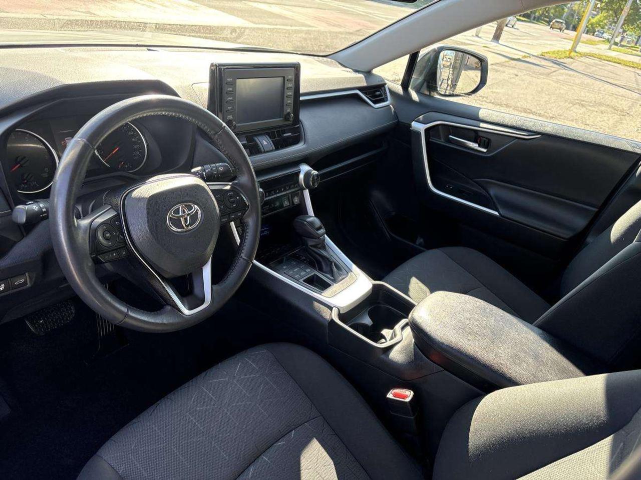 2021 Toyota RAV4 XLE AWD/LOW MILEAGE/CLEAN CARFAX Photo