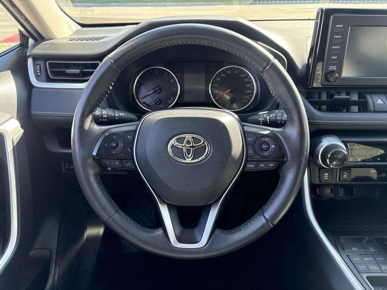 2021 Toyota RAV4 XLE AWD/LOW MILEAGE/CLEAN CARFAX Photo