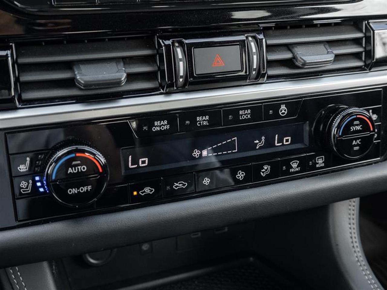 2024 Nissan Pathfinder Platinum 4dr 4x4 Photo