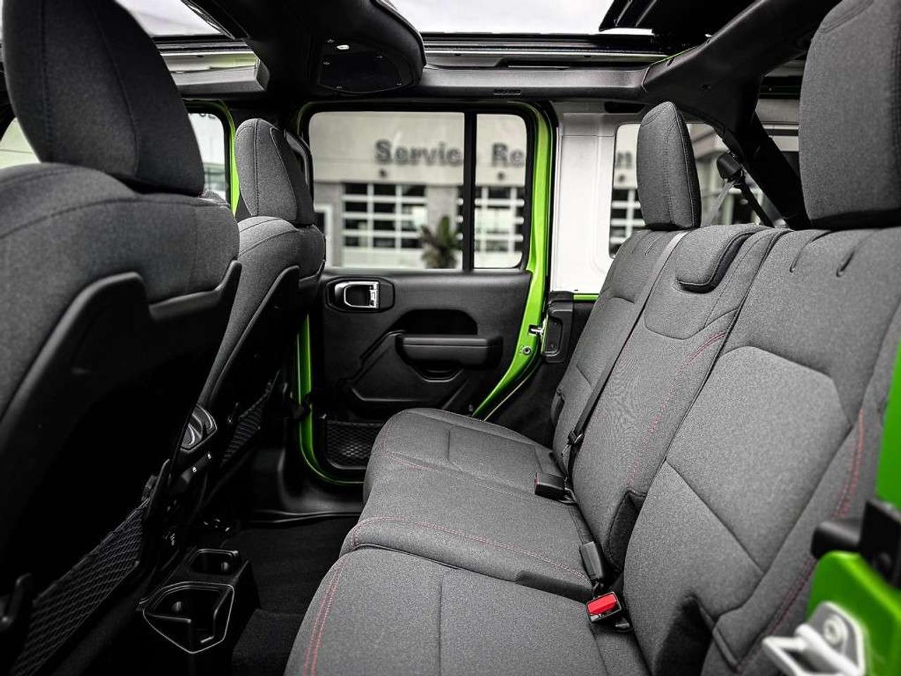 2026 Jeep Wrangler Rubicon   SKY TOP   ALPINE AUDIO   OFF-ROAD CAM   HEATED SEATS   ADAPTIVE CRUISE Photo