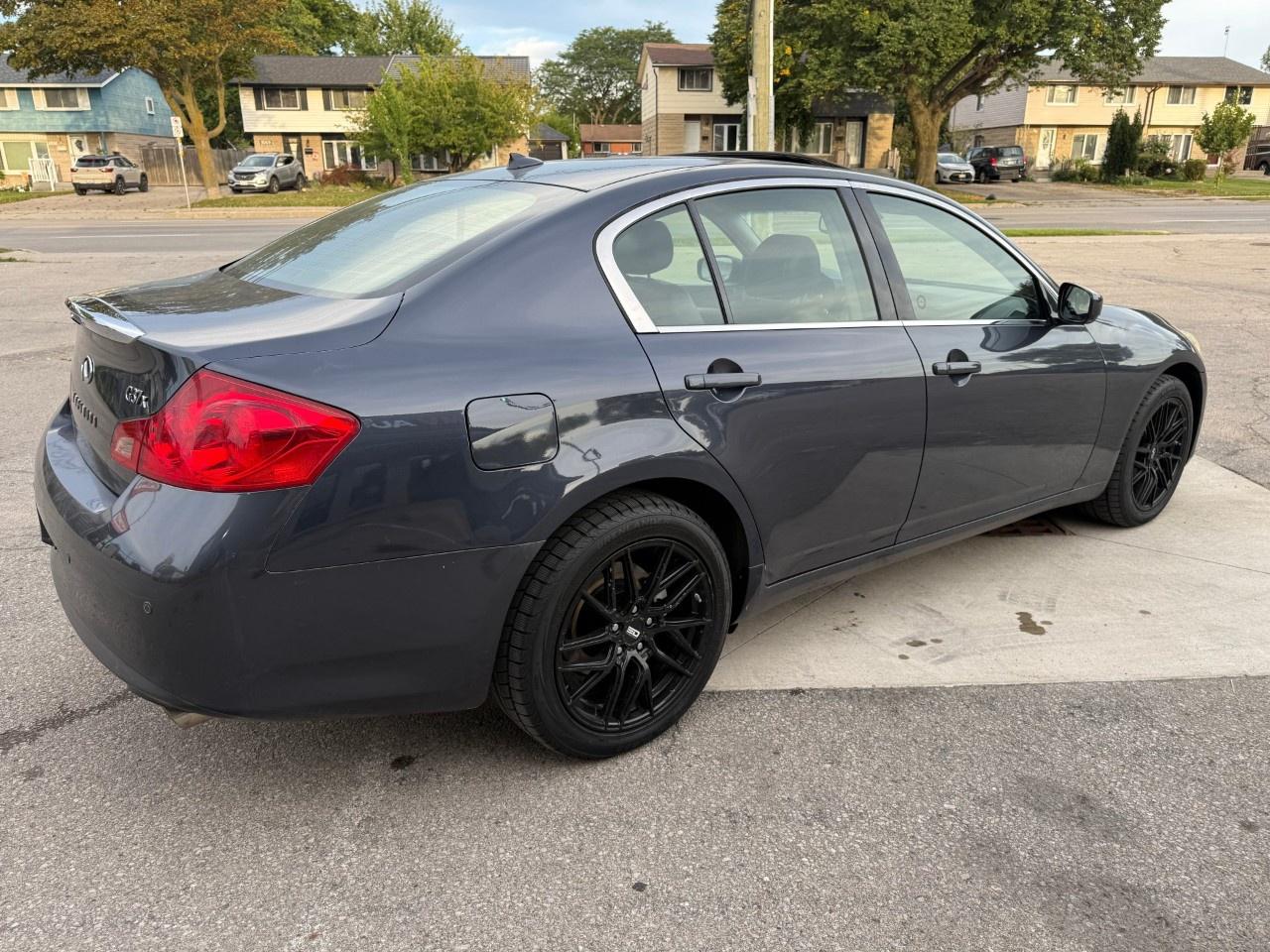 2010 Infiniti G37 Sedan x AWD Photo4