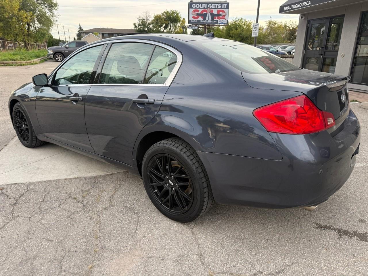 2010 Infiniti G37 Sedan x AWD Photo