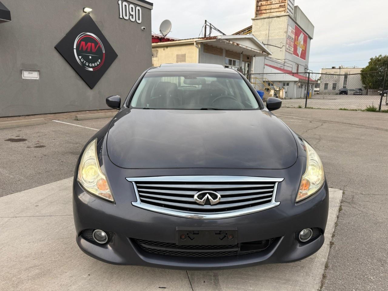 2010 Infiniti G37 Sedan x AWD Photo