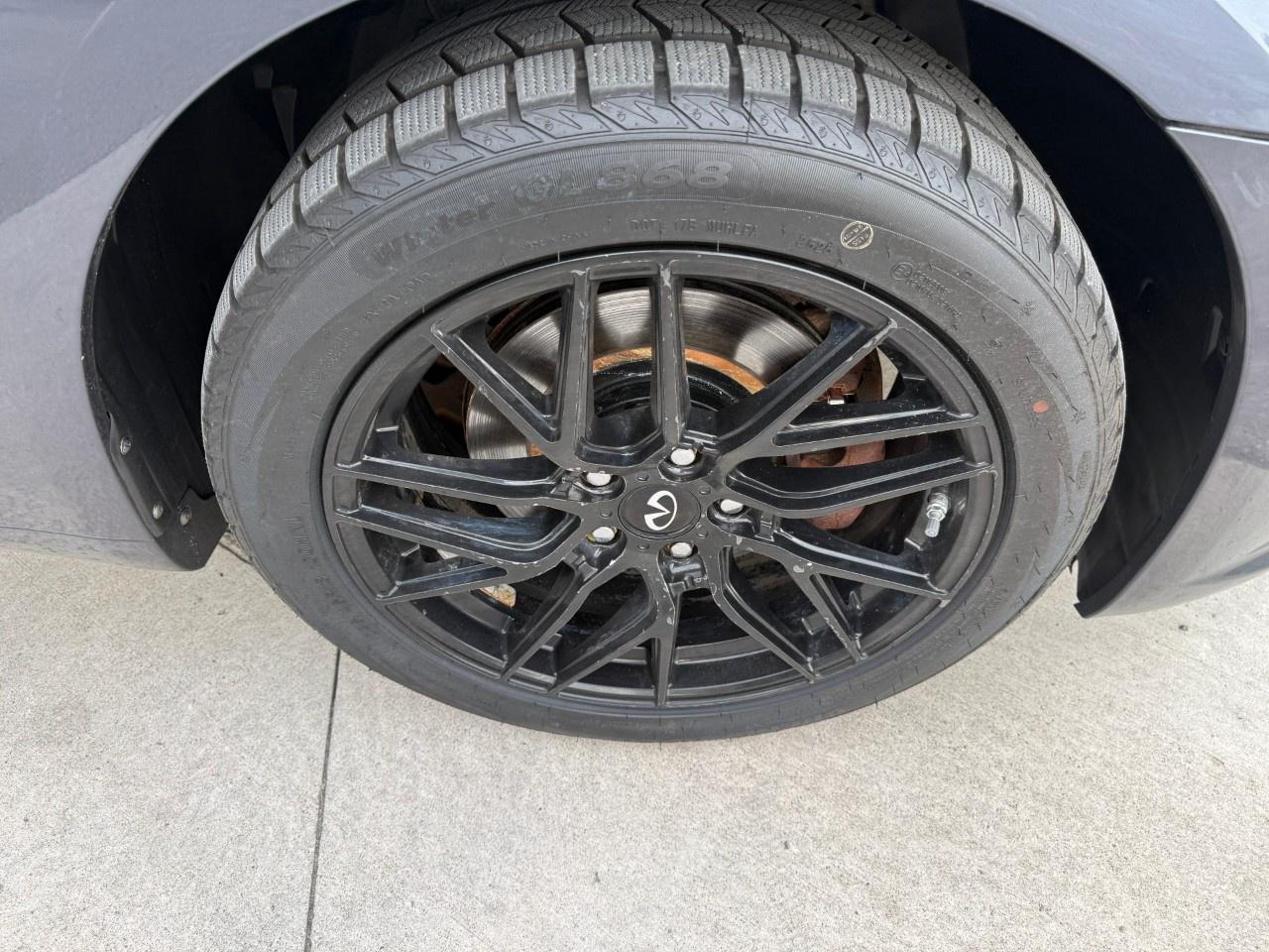 2010 Infiniti G37 Sedan x AWD Photo