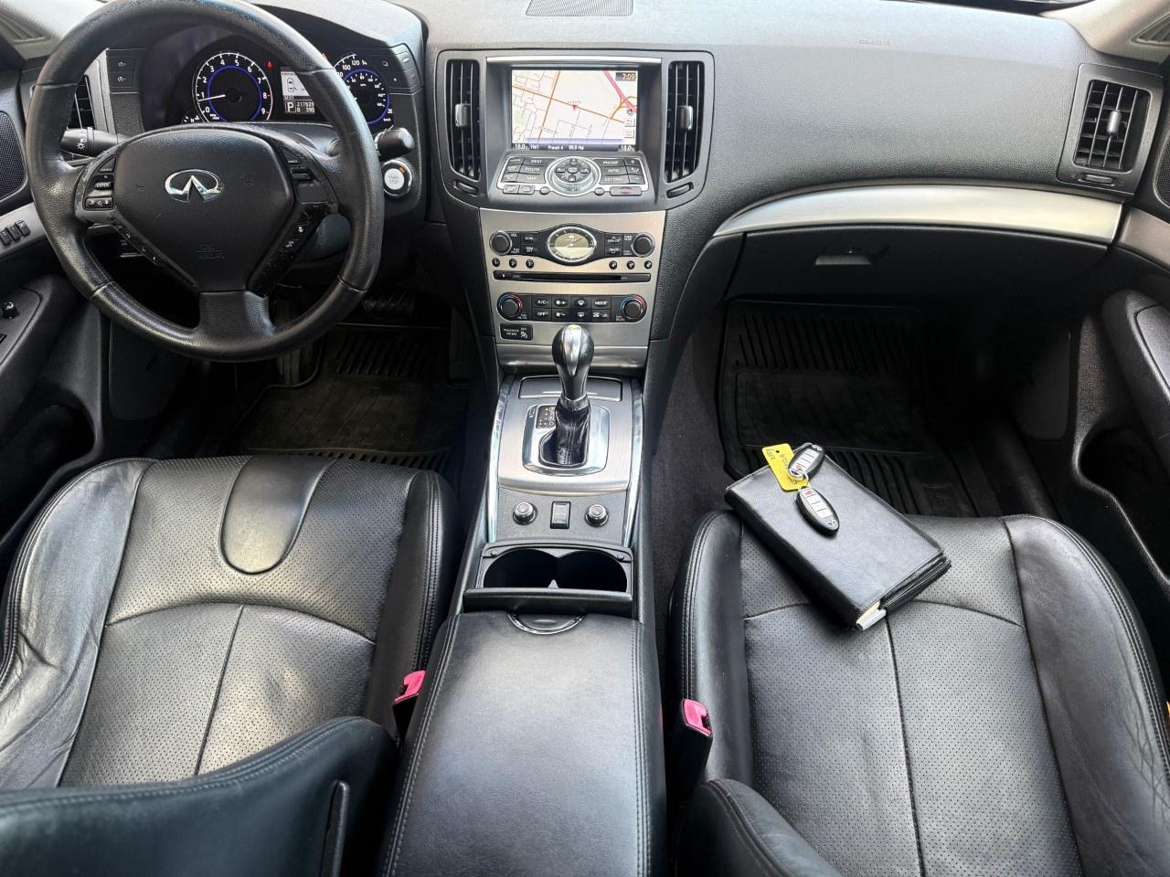 2010 Infiniti G37 Sedan x AWD Photo