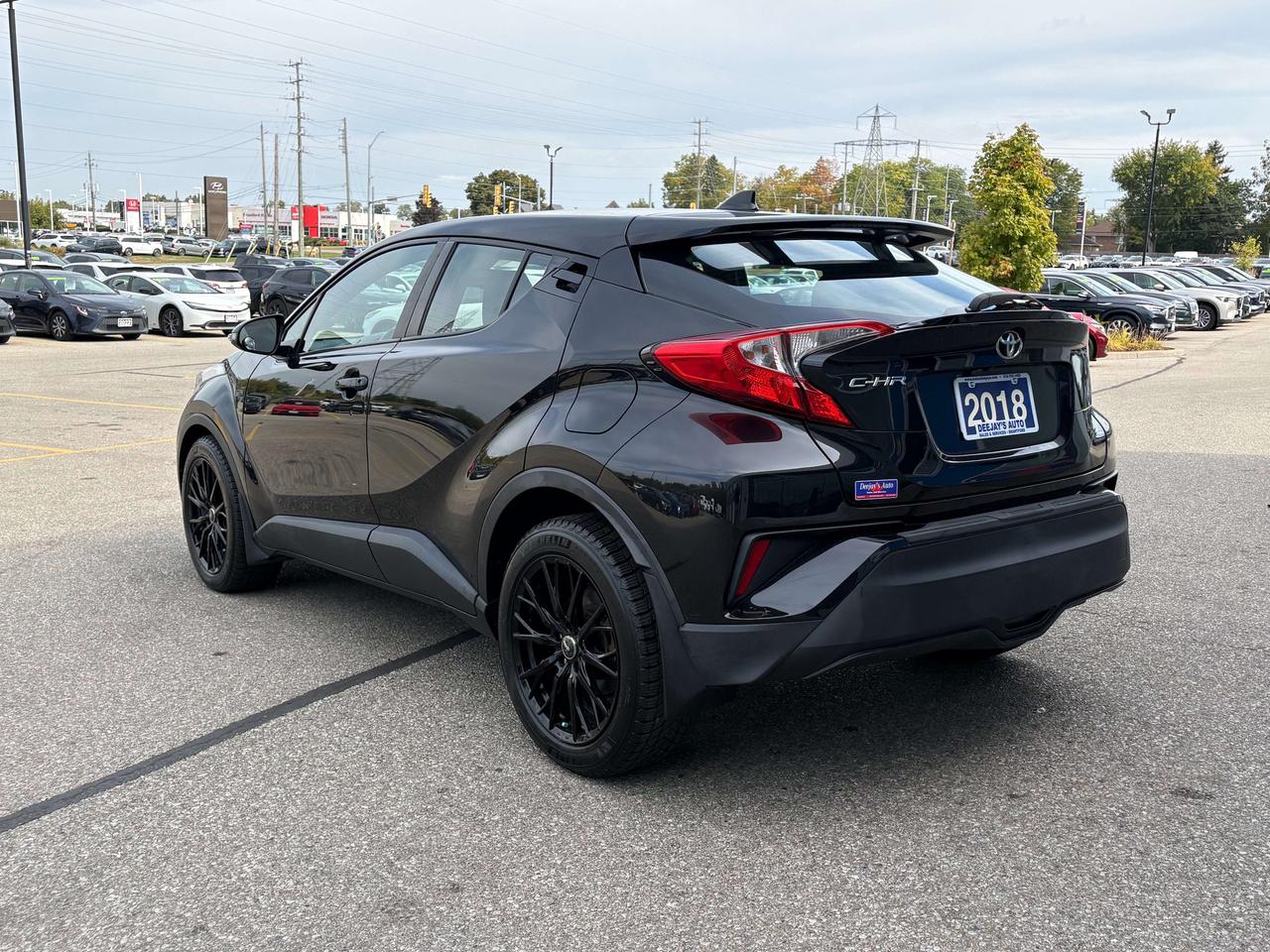 2018 Toyota C-HR XLE Photo