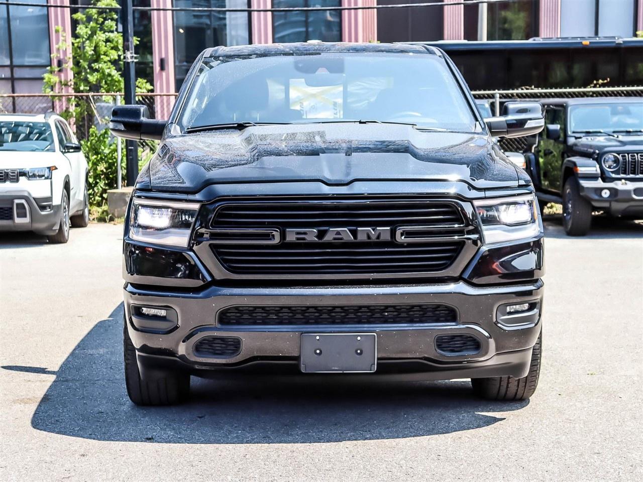 2024 RAM 1500 SPORT 4X4 CREW CAB 5'7" BOX Photo1