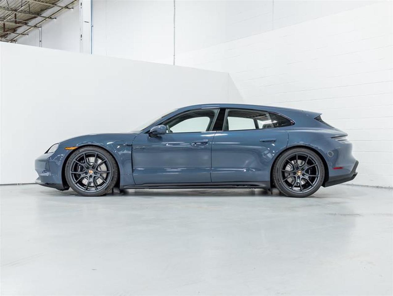 2026 Porsche Taycan  Photo