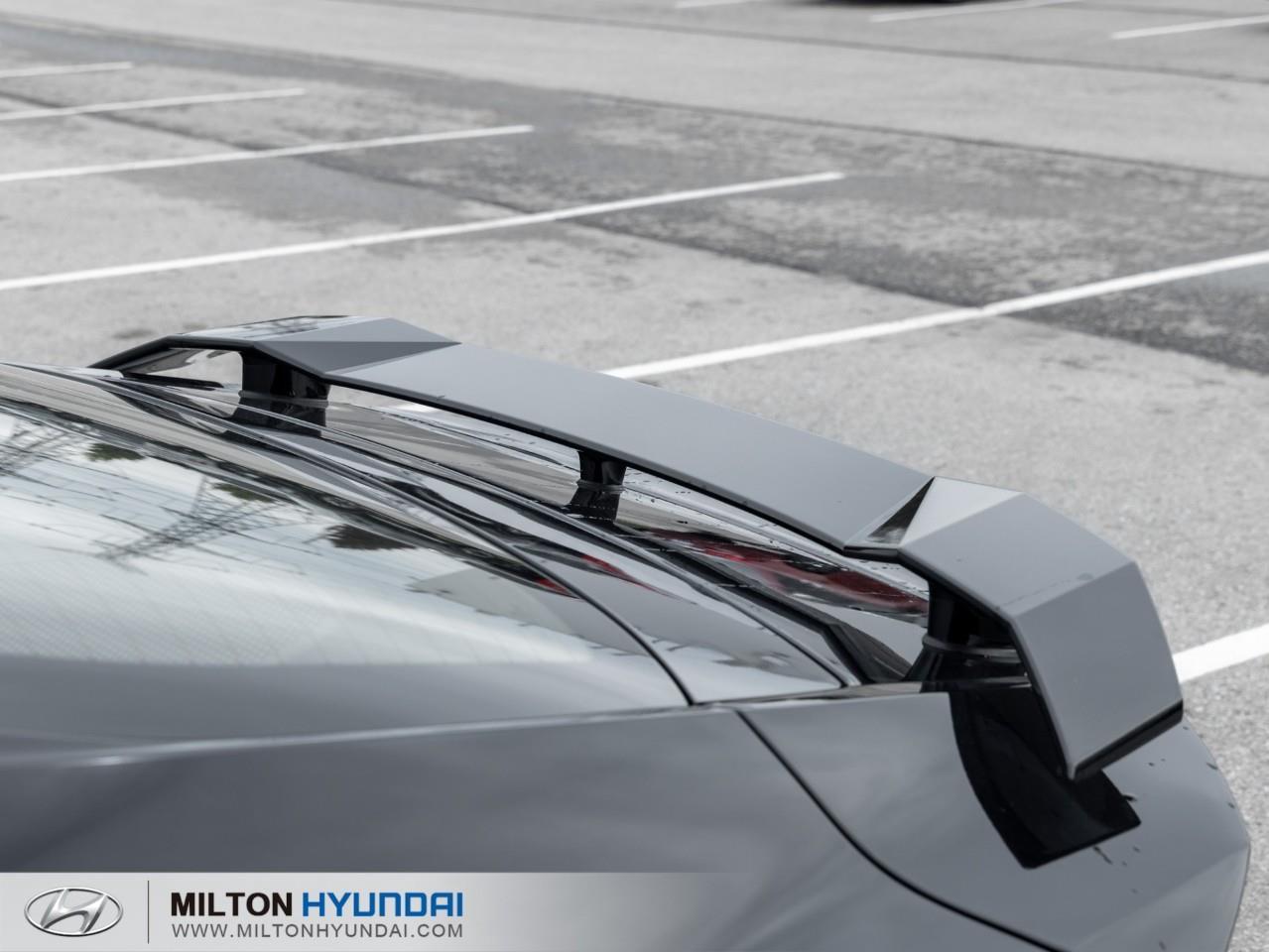 2025 Hyundai Elantra N Base 4dr Sedan Photo