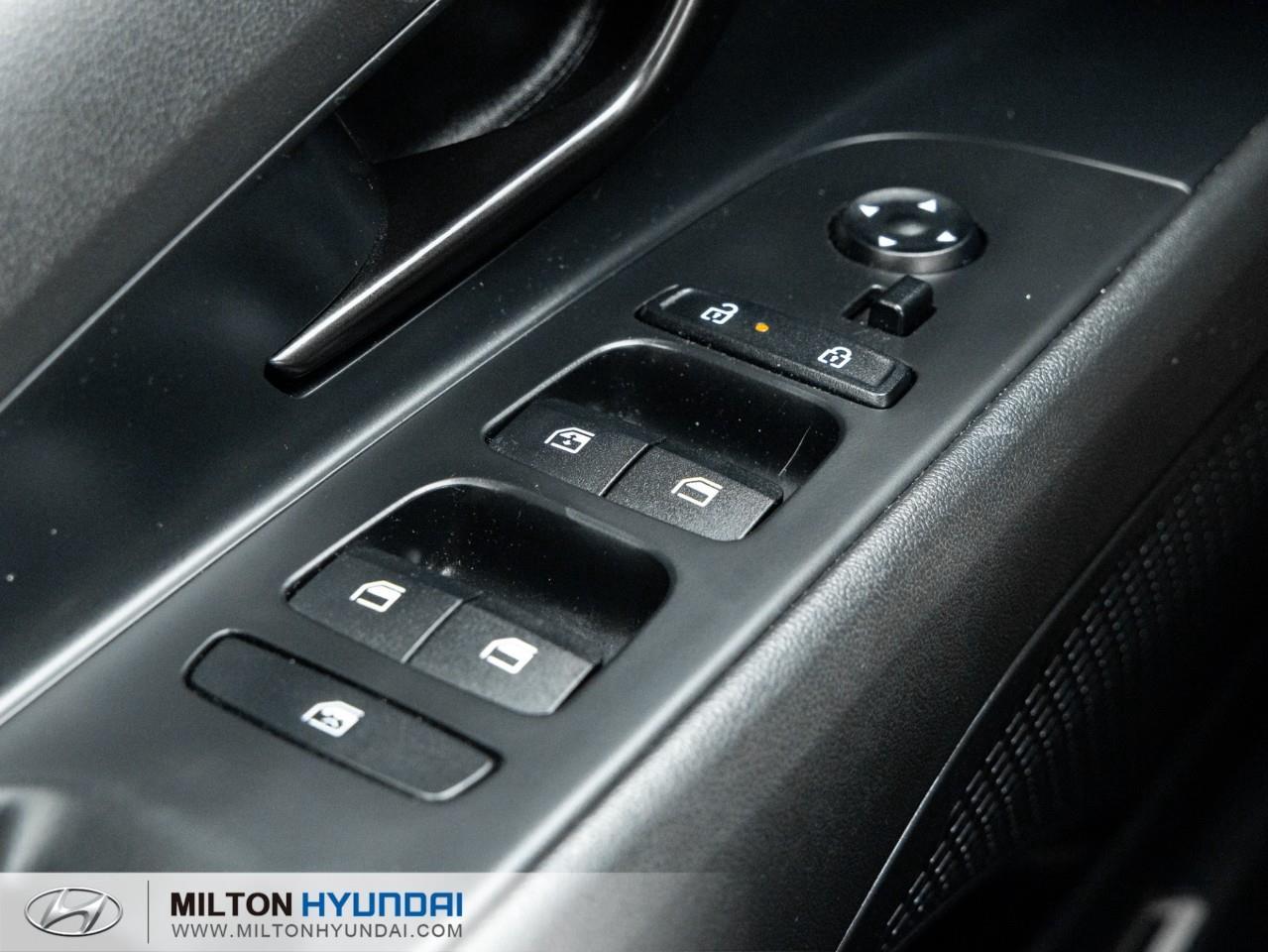 2025 Hyundai Elantra N Base 4dr Sedan Photo