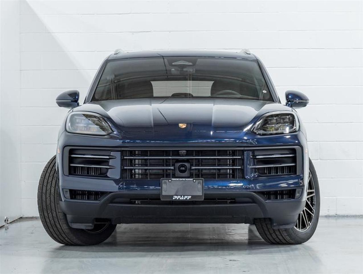 2026 Porsche Cayenne  Photo2