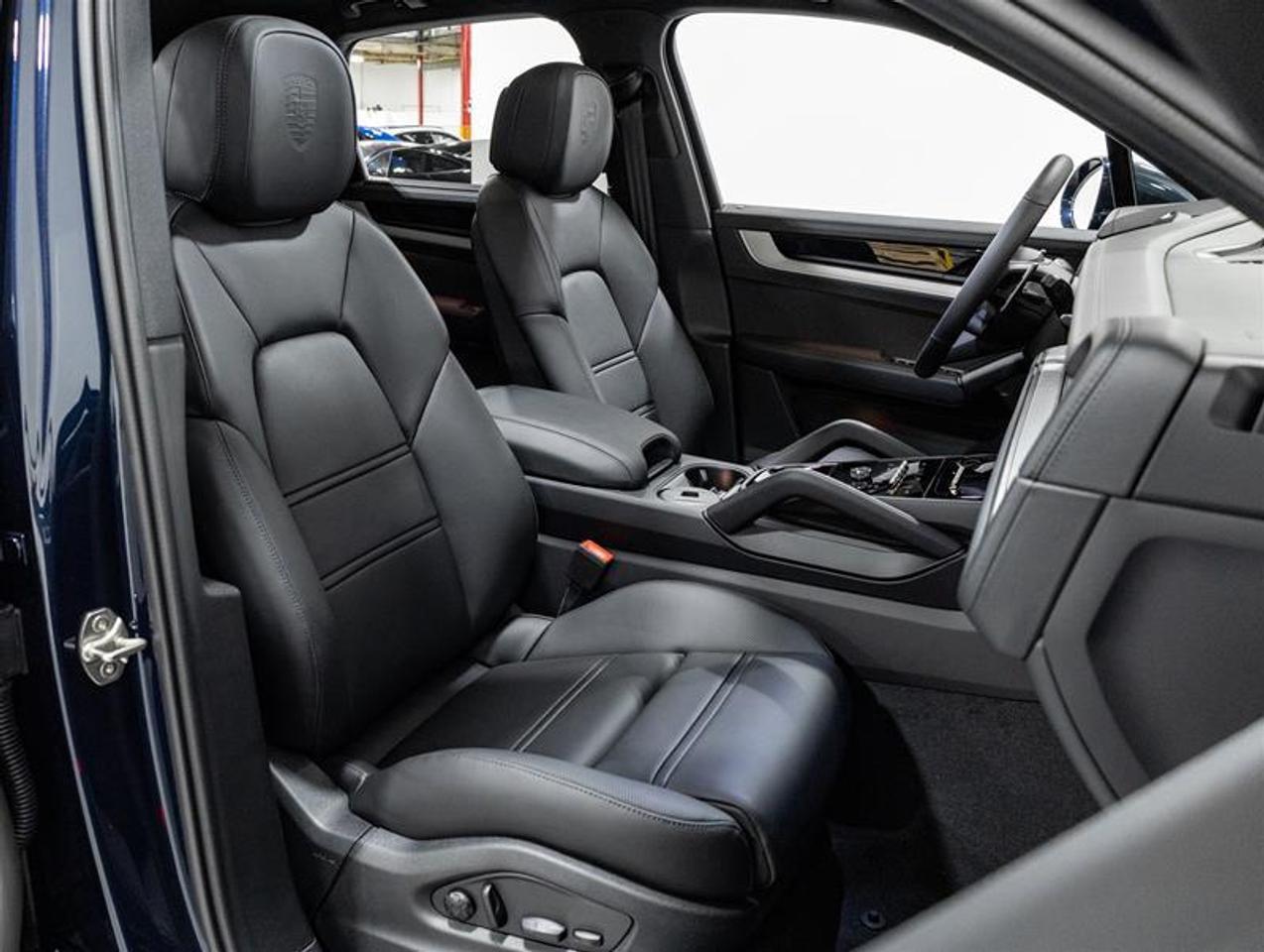 2026 Porsche Cayenne  Photo