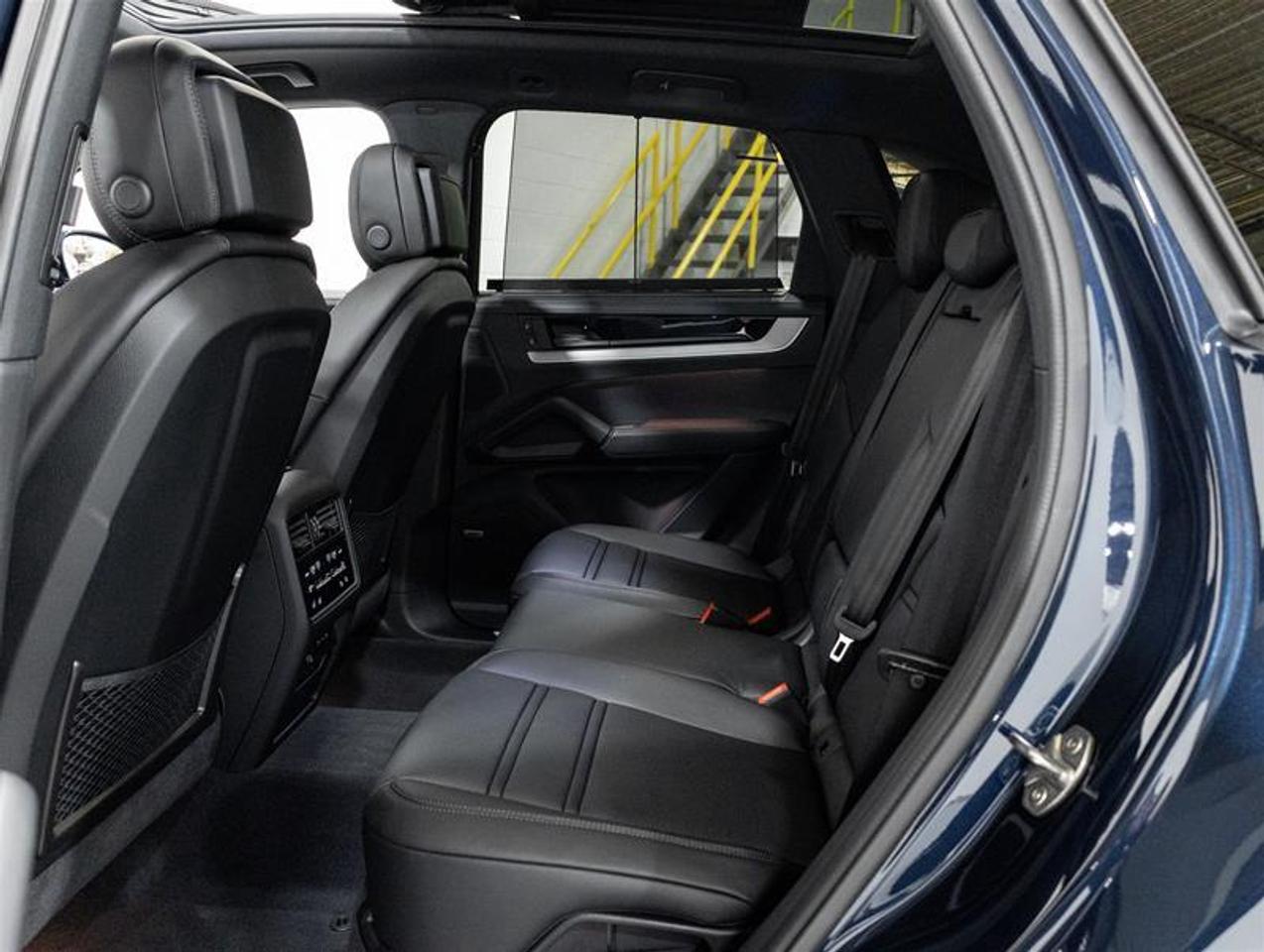 2026 Porsche Cayenne  Photo