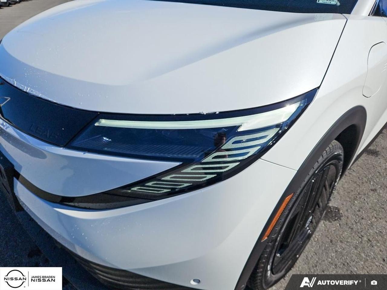 2027 Nissan Leaf S FWD Photo
