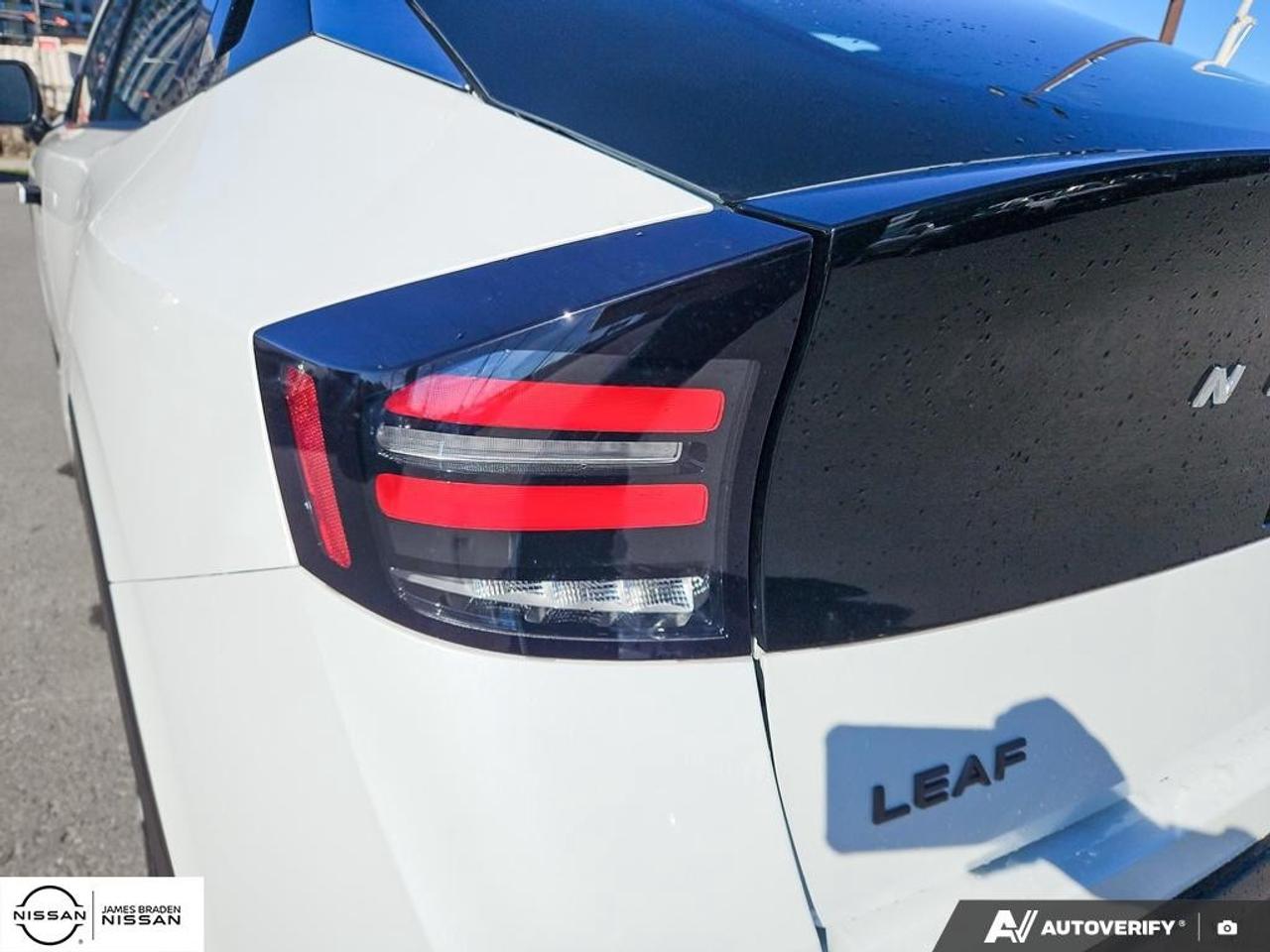 2027 Nissan Leaf S FWD Photo