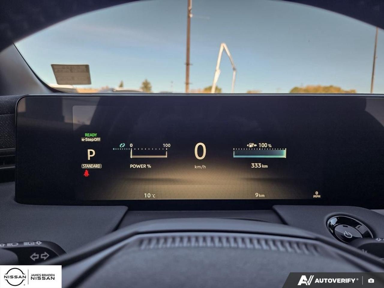 2027 Nissan Leaf S FWD Photo