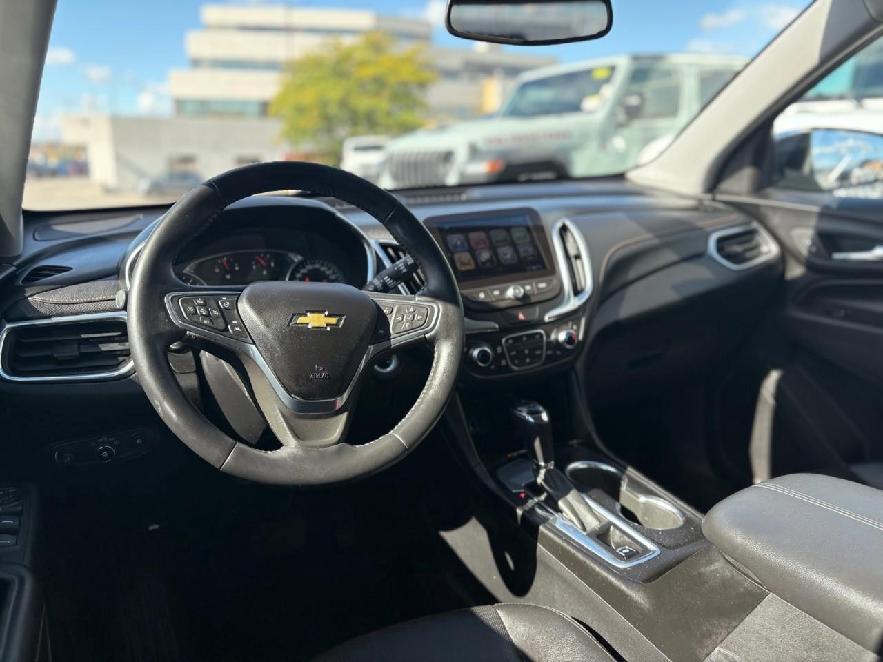 2018 Chevrolet Equinox Premier Front-Wheel Drive Photo