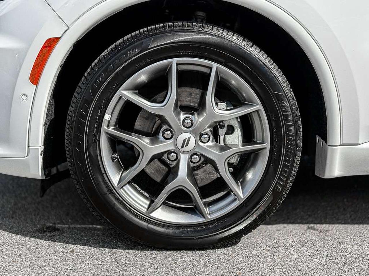2026 Dodge Durango GT HEMI V8   PREMIUM   RED LEATHER   HARMAN/KARDON AUDIO   VENTILATED SEATS   TRAILER BRAKE Photo