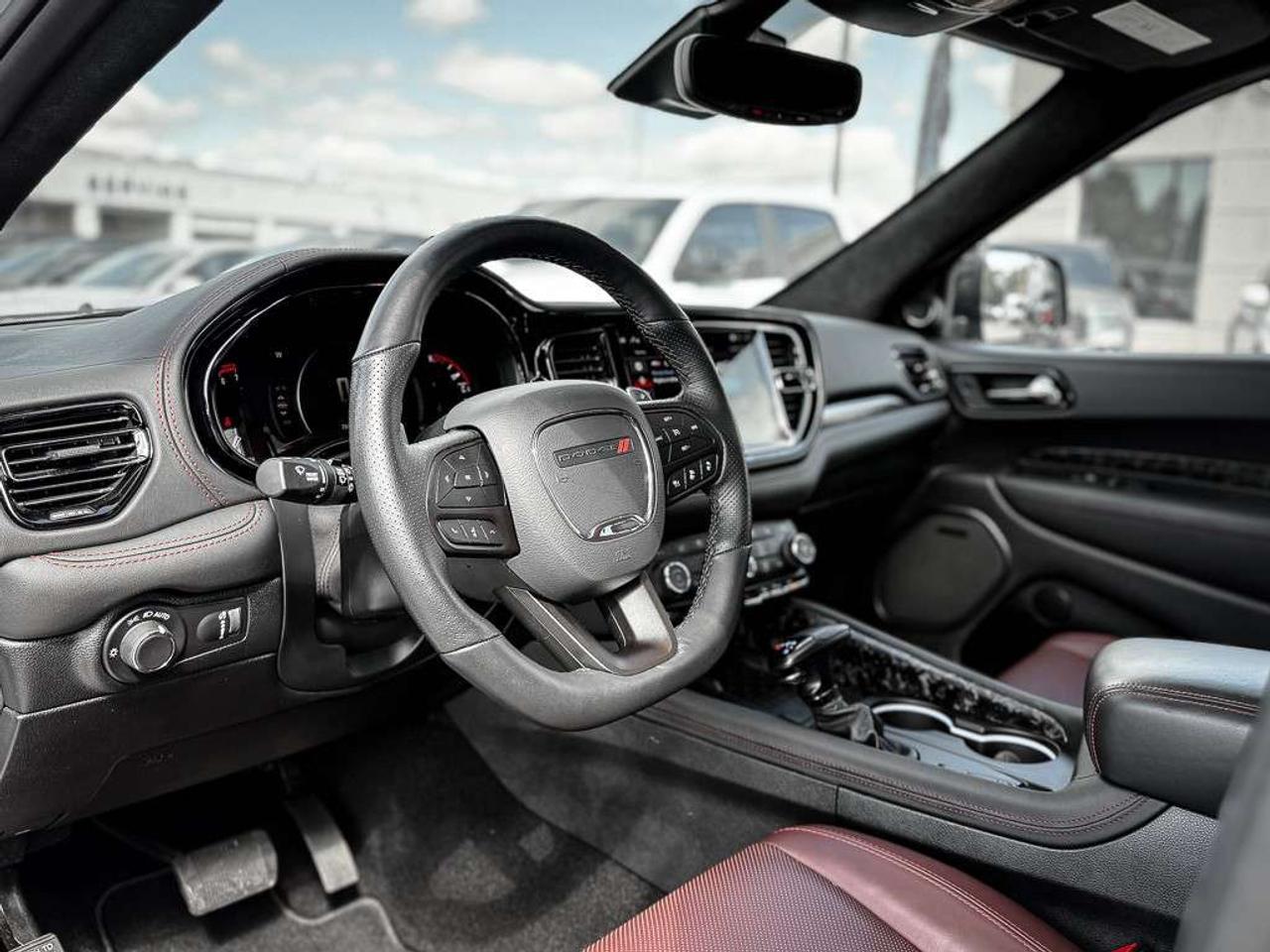 2026 Dodge Durango GT HEMI V8   PREMIUM   RED LEATHER   HARMAN/KARDON AUDIO   VENTILATED SEATS   TRAILER BRAKE Photo
